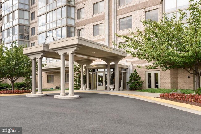 Building Photo - 19355 Cypress Ridge Terrace