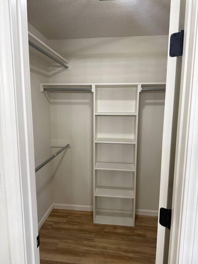 Building Photo - 5663 Bald Eagle Rd NW