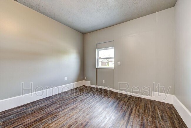 Building Photo - 1308 Mcdonald Dr