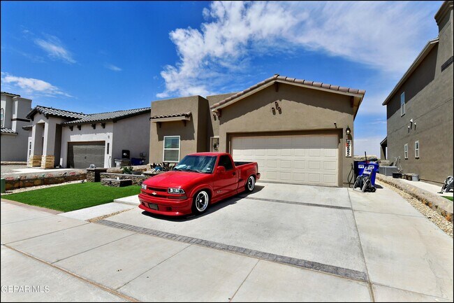 Building Photo - 2225 Tierra Delmonte Dr