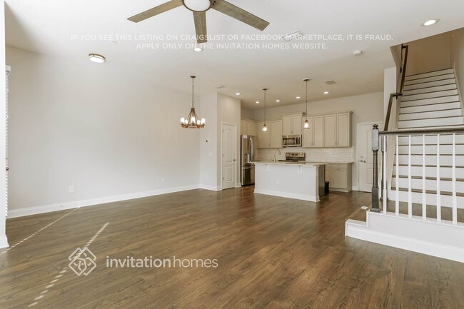Building Photo - 1233 Chittamwood Ct
