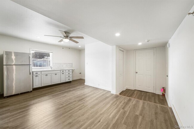 Building Photo - 620 Jersey Ave