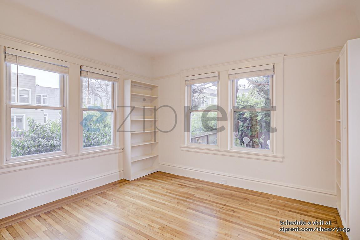 Building Photo - Unit