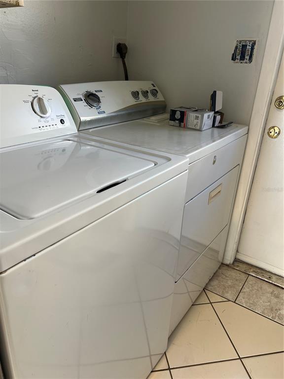 Building Photo - 309 Amherst Ave