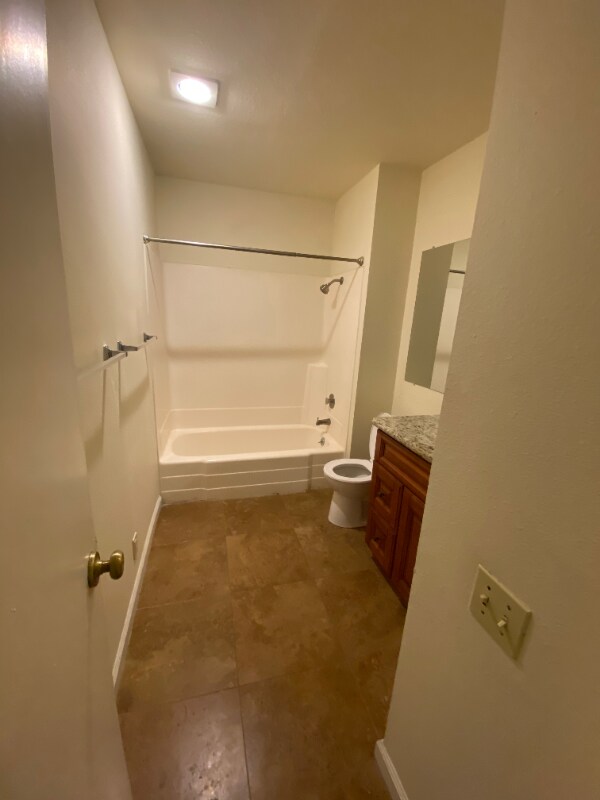 Building Photo - 8085 Caminito de Pizza