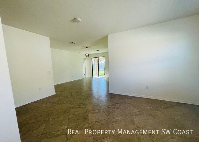 Building Photo - 14306 Vindel Cir