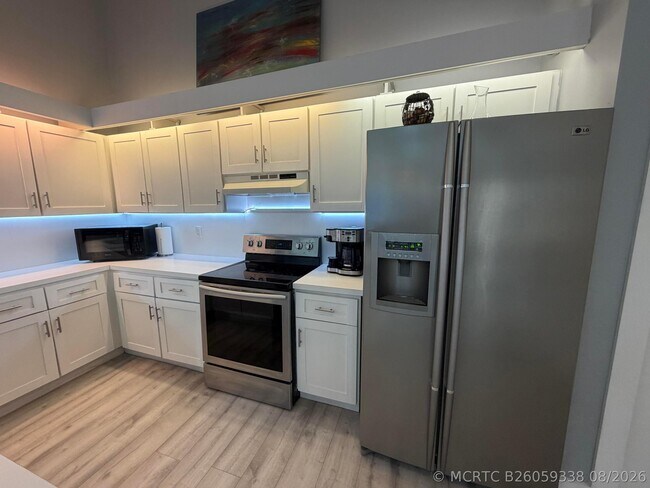 Building Photo - 8847 Thumbwood Cir