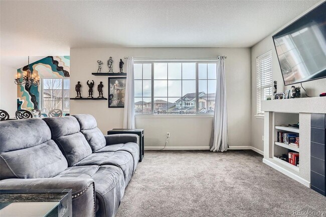Building Photo - Single-family 3 Bed, 3 Bath home on a corner lot in The Meadows, Castle Rock