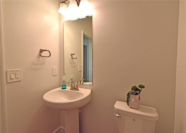 Building Photo - 17304 Banded Gold Ln