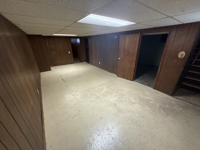 Building Photo - 223 Wiegel Dr