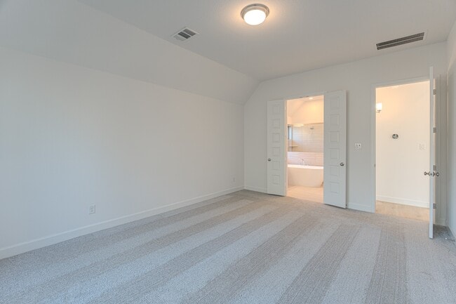 Building Photo - 15910 Mahogany Mist Dr