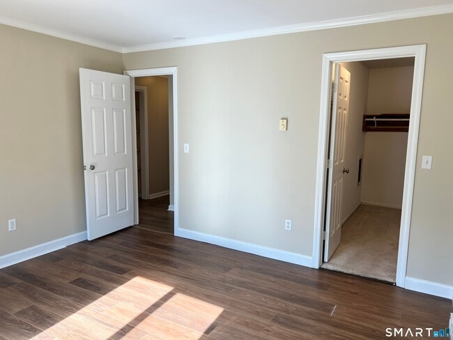 Building Photo - 179 Willow Springs