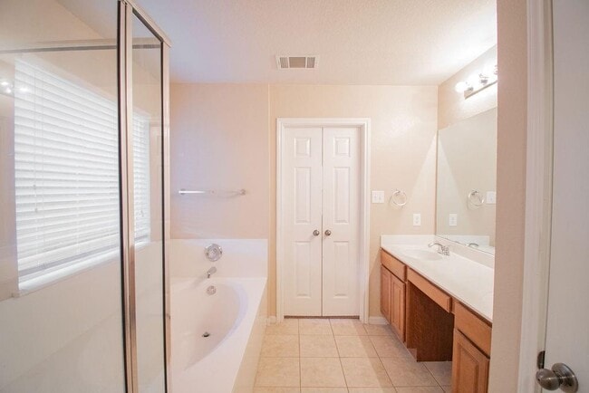 Building Photo - 312 Pheasant Ridge Dr