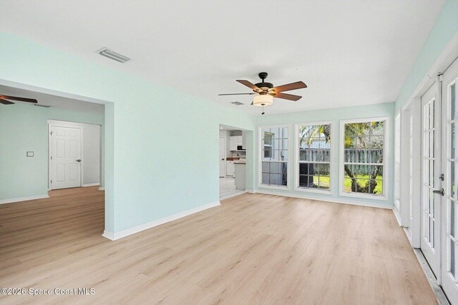 Building Photo - 1640 Vista Lake Cir