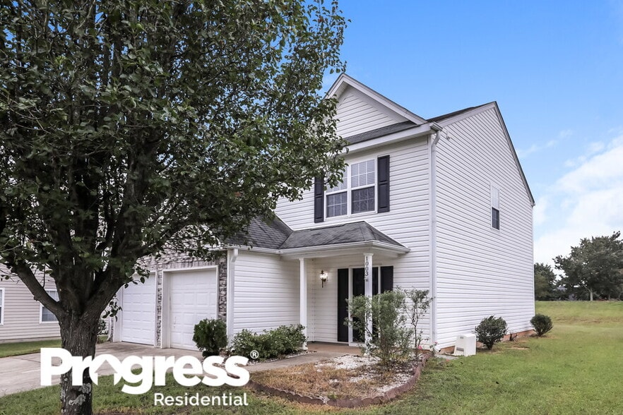 Building Photo - 1003 Fort Clapsop Ct