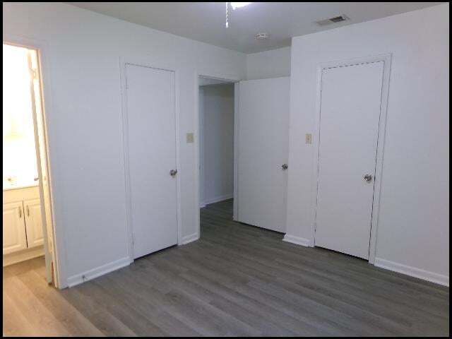 Building Photo - 204 Dobbs St