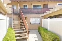 Building Photo - 650 Mariposa St