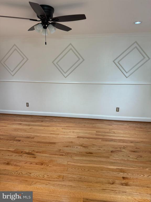 Building Photo - 3658 Genesee Dr