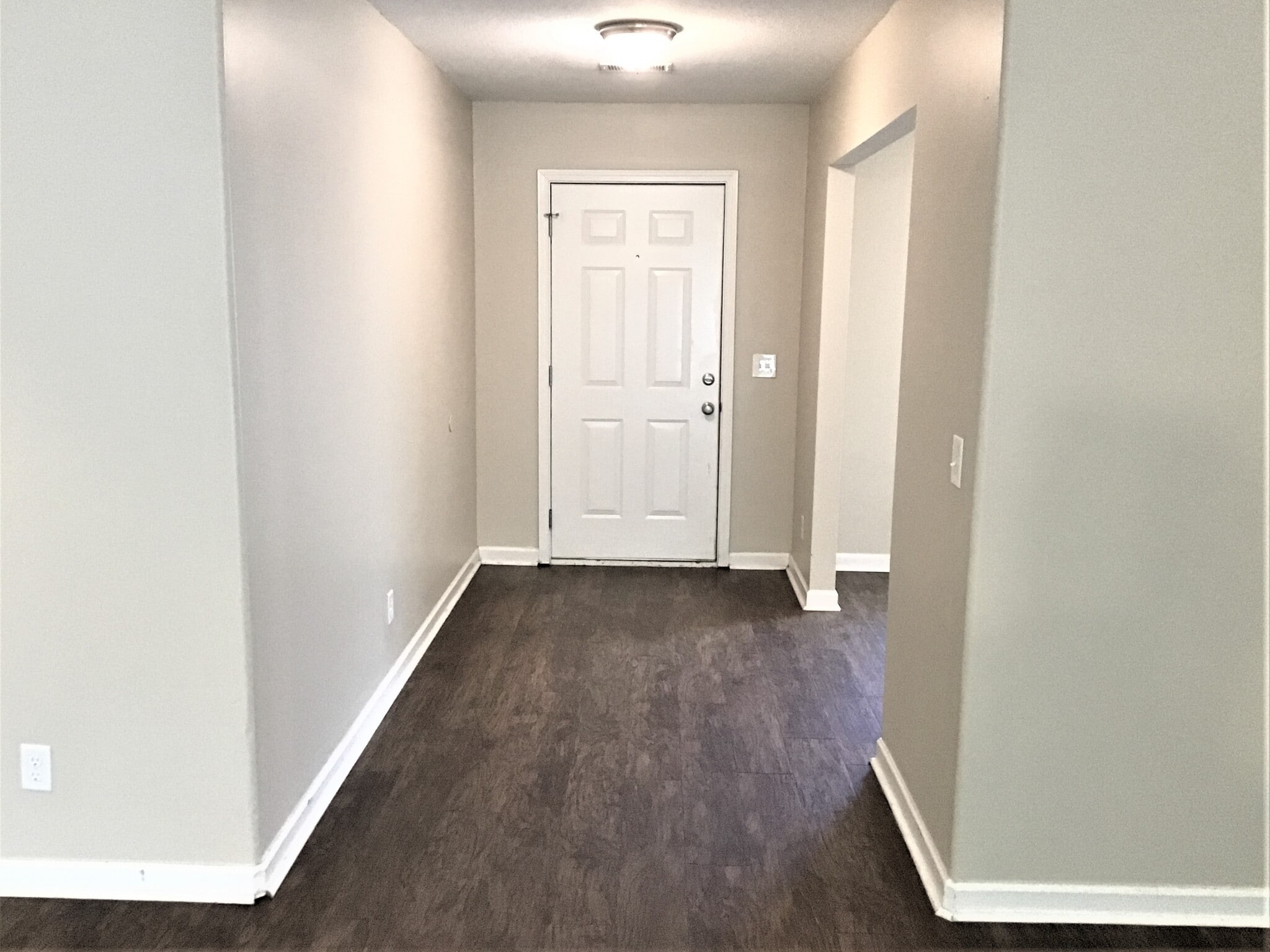 Building Photo - 108 Crooked Oaks Dr