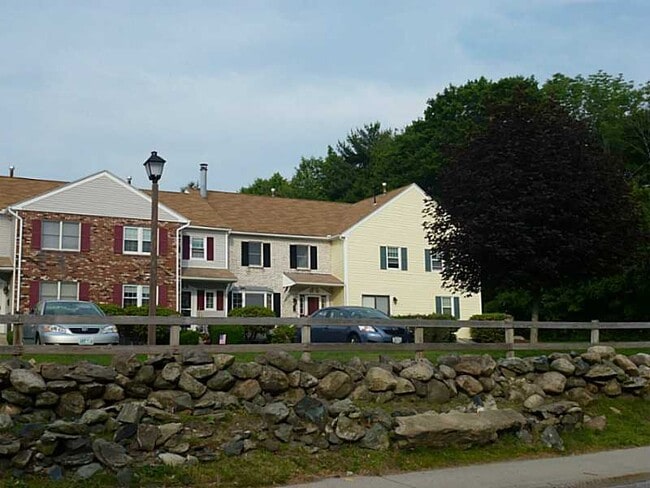Building Photo - 2970 Mendon Rd