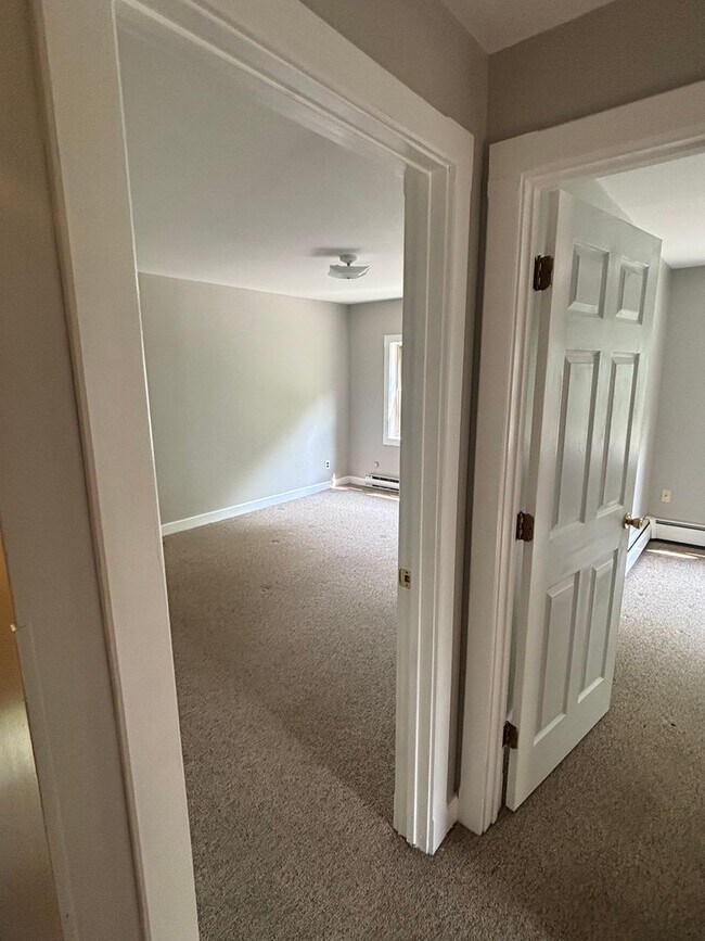 Building Photo - The Townhomes at China Lake LLC