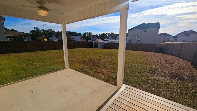 Building Photo - 4 BR 3.5 BA in Swansboro!