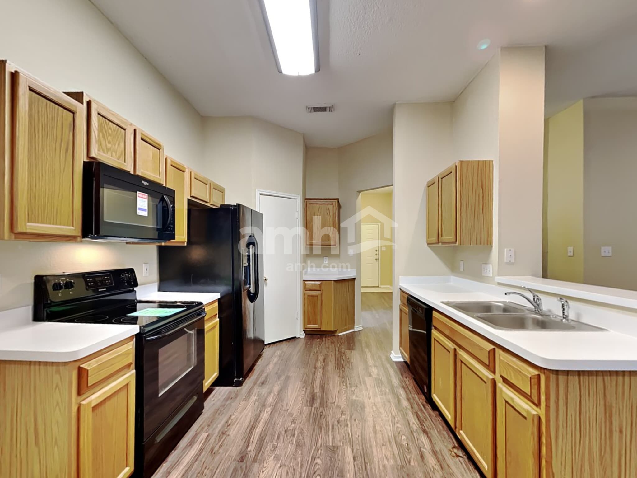 Building Photo - 8206 Coppergate