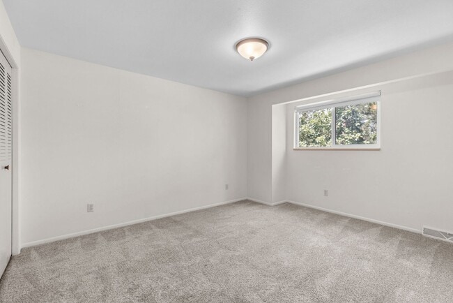 Building Photo - 3095 Heidelberg Dr