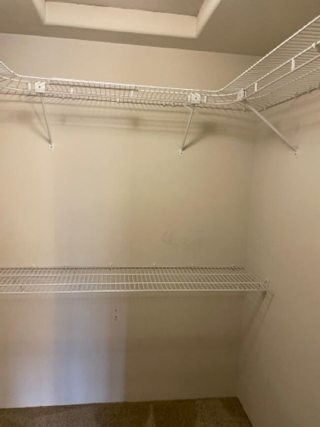 Building Photo - Nice 3 Bedroom 2 Bath home in Central Point