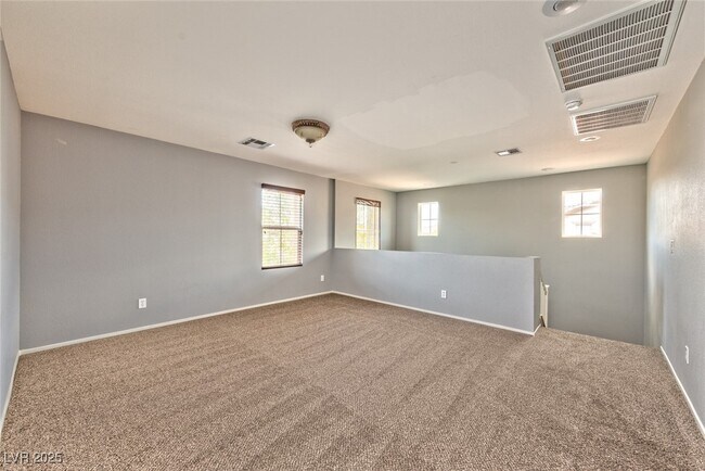 Building Photo - 3185 Sisley Garden Ave