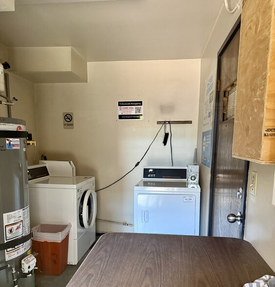 Building Photo - 249 S 700 E