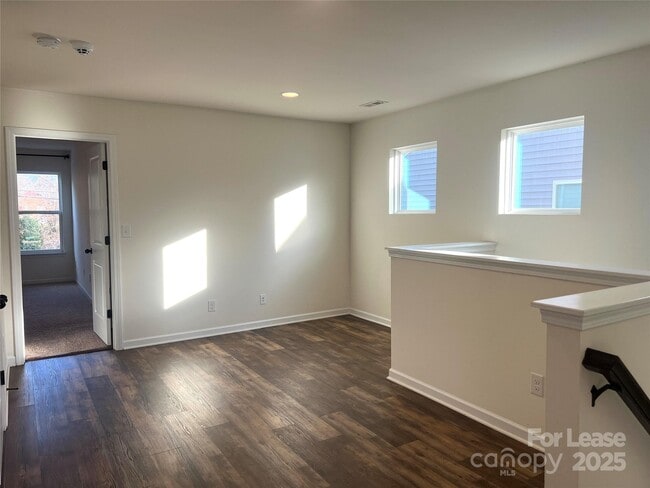 Building Photo - 13259 Savannah Point Dr