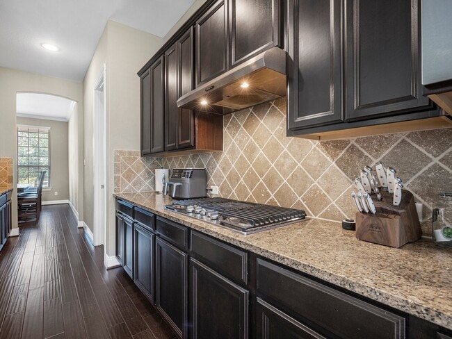 Building Photo - 24910 Meadowthorn Crest Ln