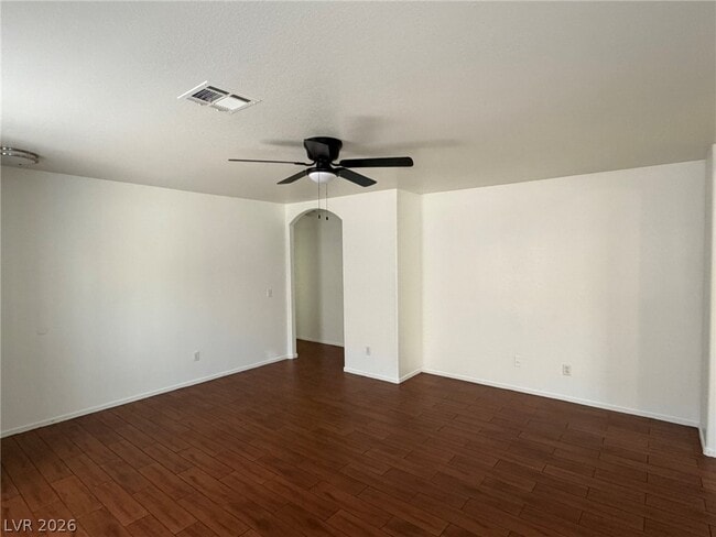 Building Photo - 2561 Rosy Sunrise St