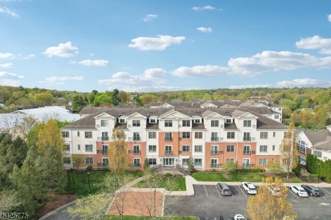 Building Photo - 1212 The Plaza