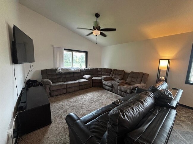 Building Photo - 4001 Iris Ct