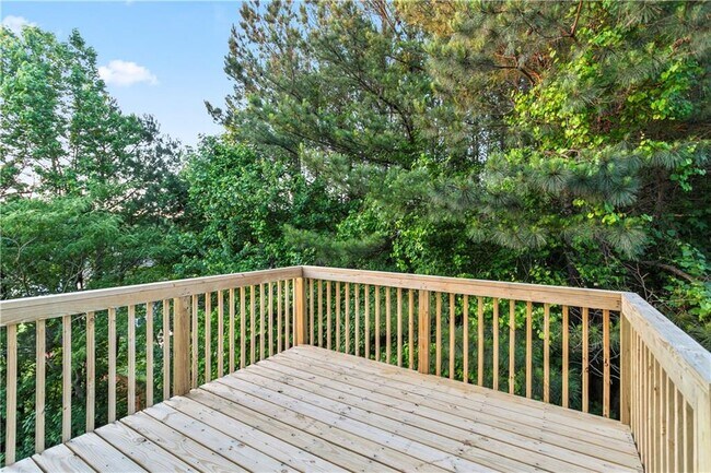 Building Photo - 1460 Wynsong Ct