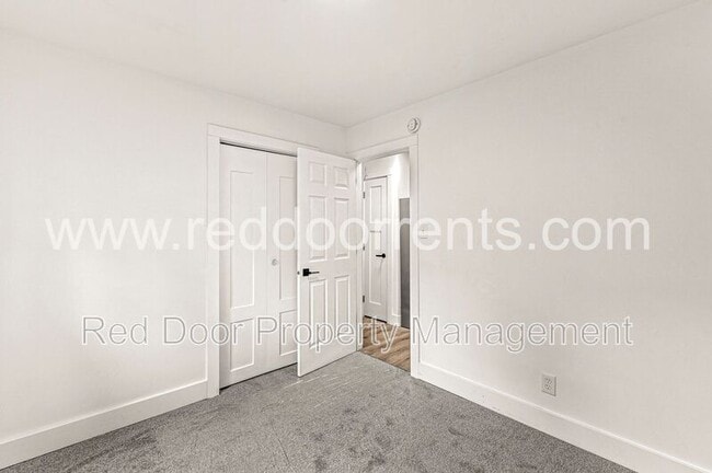 Building Photo - 1254 McDougal St