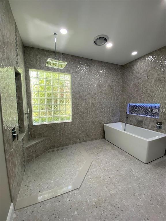 Building Photo - 4513 Tuscana Dr