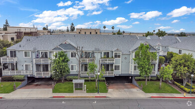 Building Photo - 180 W Lemon Ave
