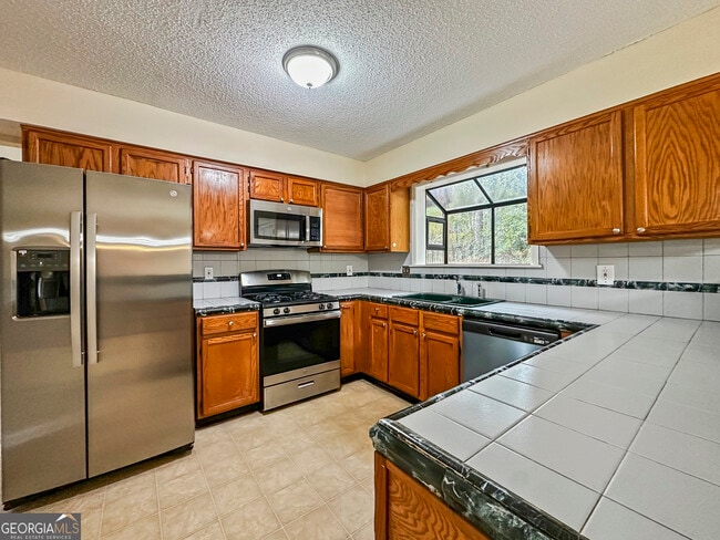 Building Photo - 1577 Linksview Way