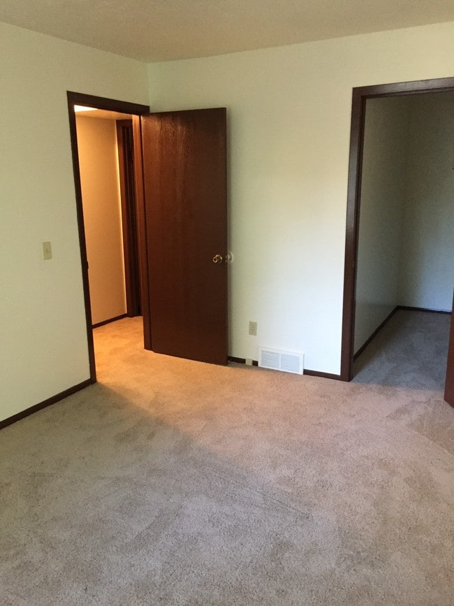 Grant Street Apartments Painesville, OH Apartment Finder