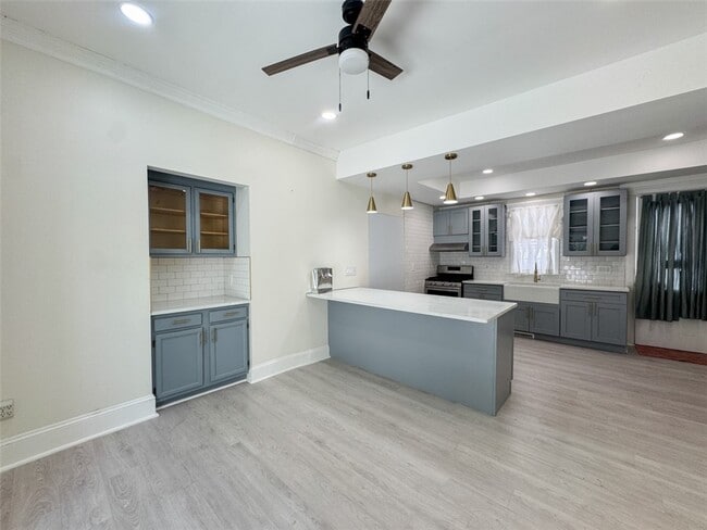 Building Photo - 41 W Buffalo St