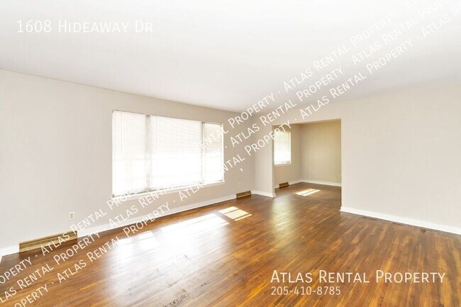 Building Photo - 1608 Hideaway Dr