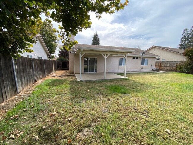 Building Photo - 4300 E Feemster Ave