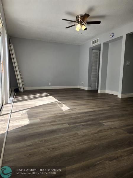 Building Photo - 5668 Blueberry Ct