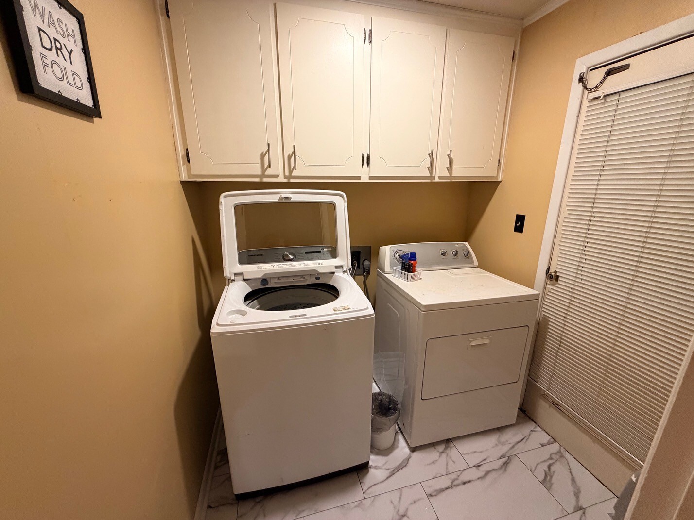 Building Photo - 4709 Michelle St