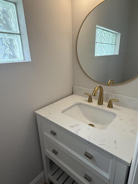 Building Photo - 7218 Panache Way