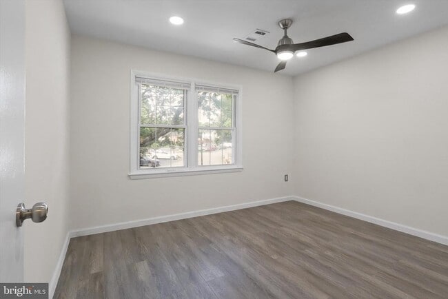 Building Photo - 2846 Chablis Cir