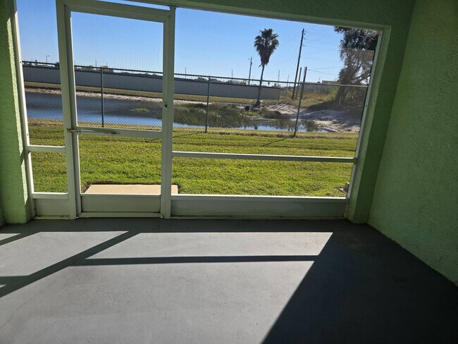 Building Photo - 2304 Palm Key Ct